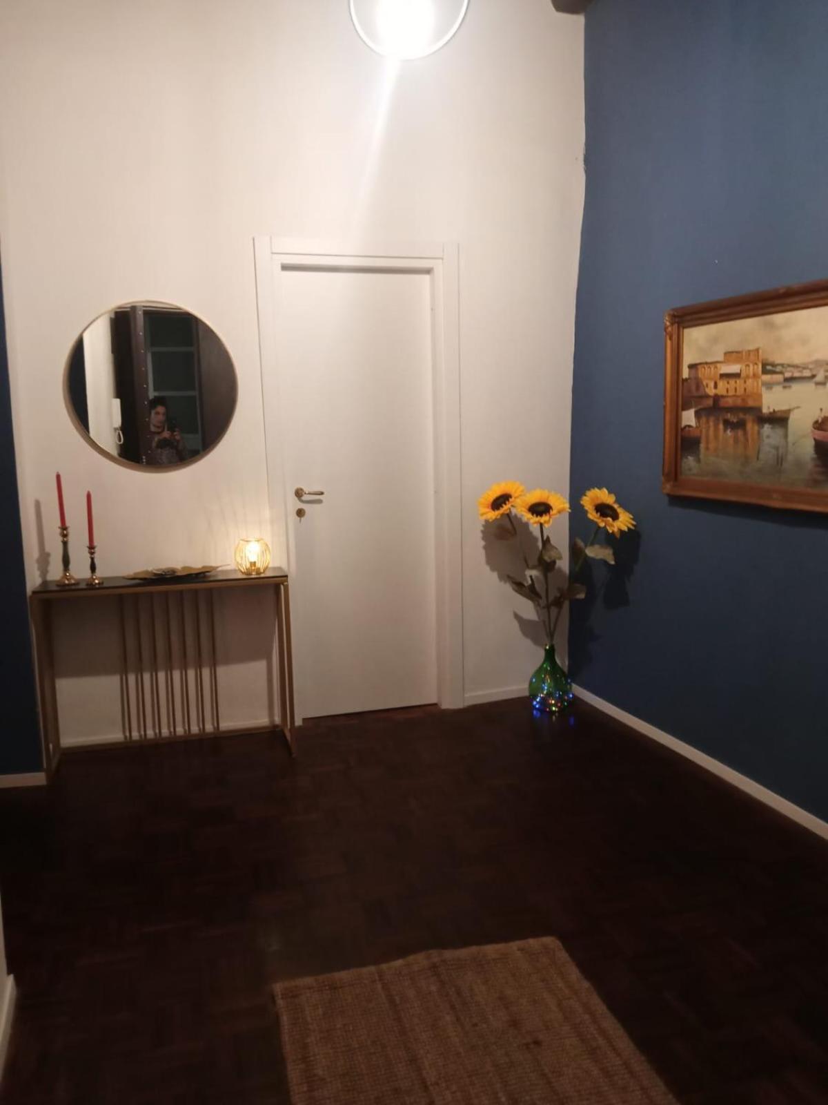 Plebiscito Suite Apartment Napoli Bagian luar foto