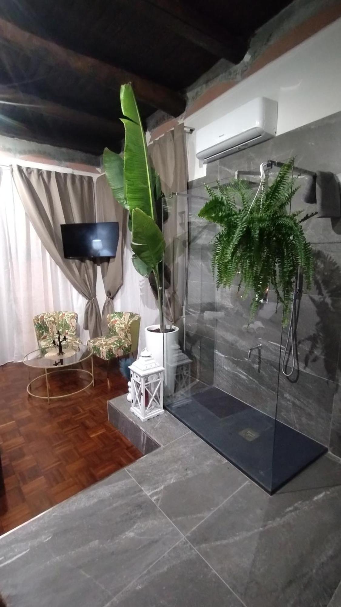 Plebiscito Suite Apartment Napoli Bagian luar foto