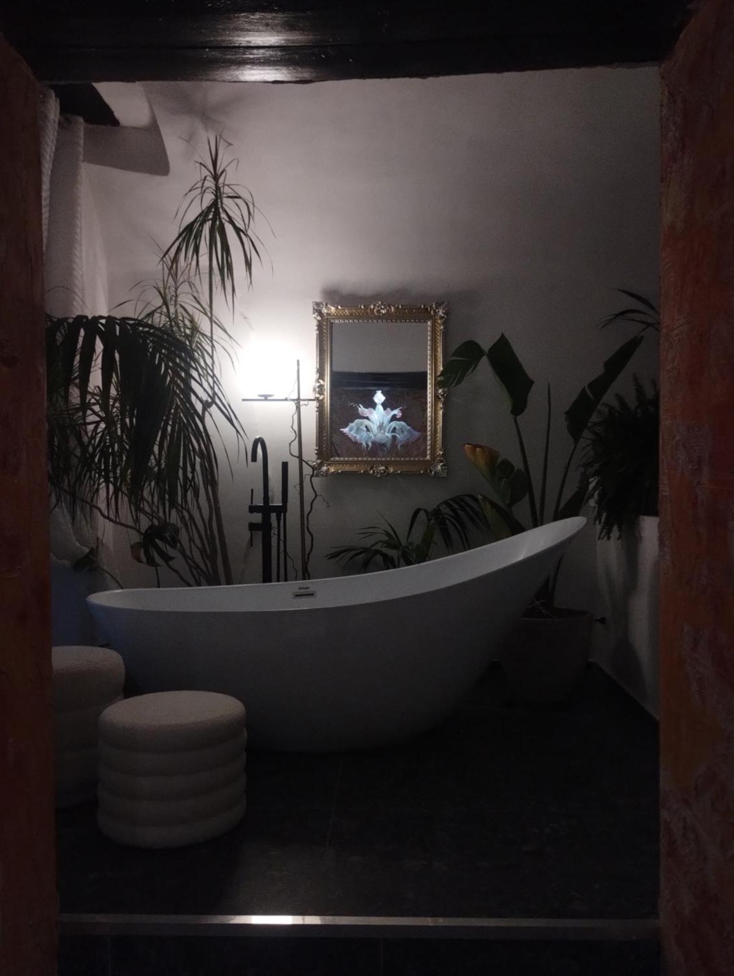 Plebiscito Suite Apartment Napoli Bagian luar foto